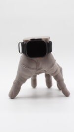 ⁦Wednesday watch holder⁩ - الصورة ⁦2⁩